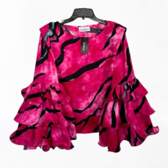 NWT Kate Hewko Runway to Reality Pink/Black Ruffled Sleeve Blouse Top SZ OS - Picture 2 of 11